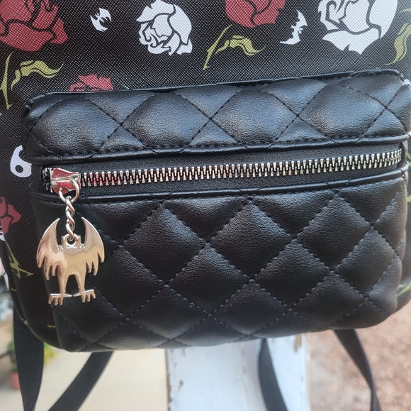 Nightmare Before Christmas Bioworld Black With Red/white Rose Patterned Backpack - Picture 7 of 16